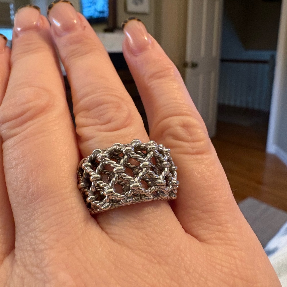 Elegant Judith Ripka Sterling Woven ring